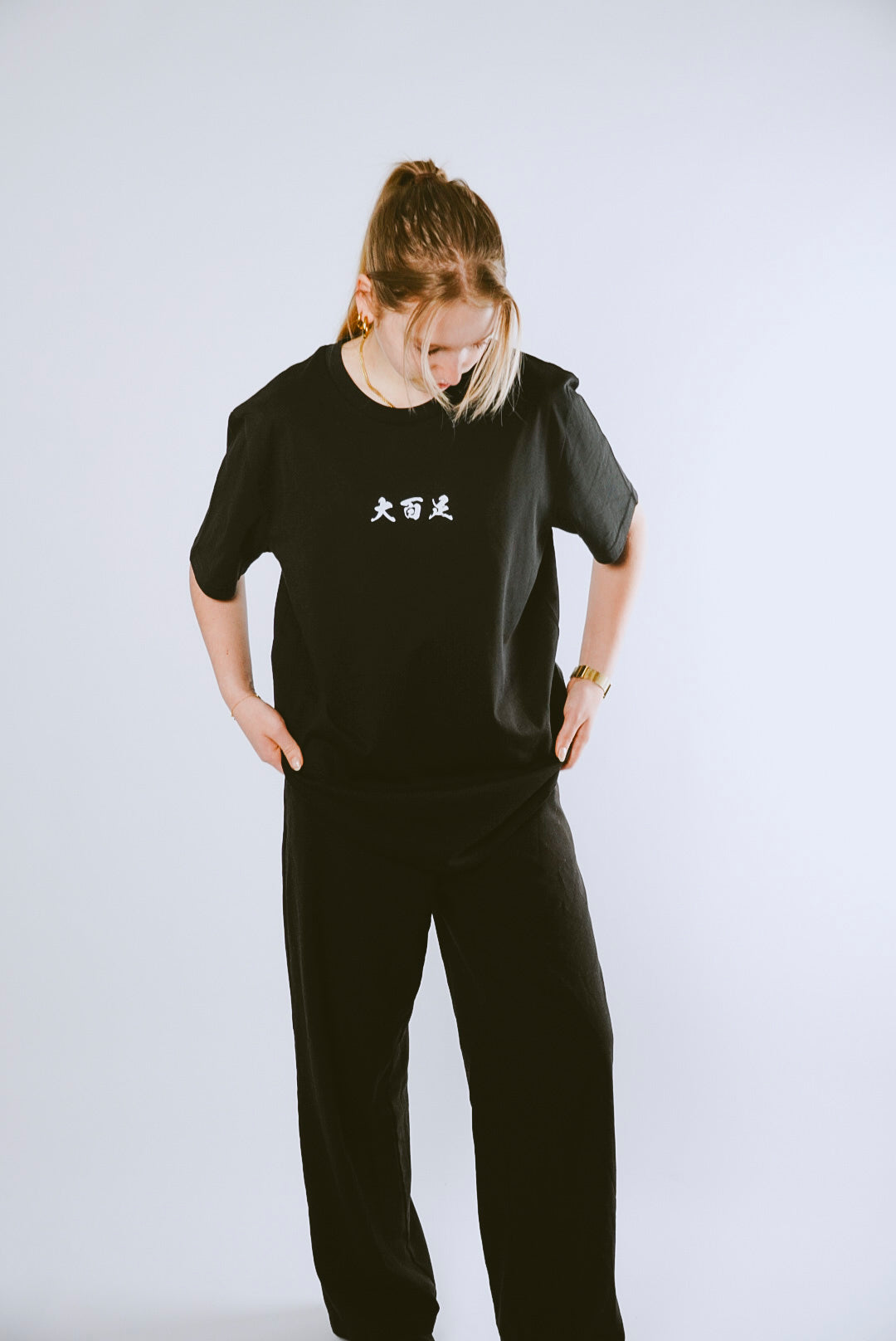 T-Shirt - Divi - OMUKADE (black)